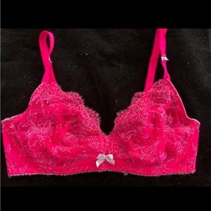 Lace Victoria secret bra underwire 38D hot pink lace
